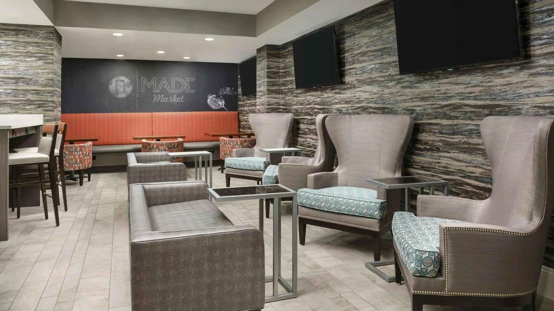 Doubletree By Hilton Orlando Airport Hotel