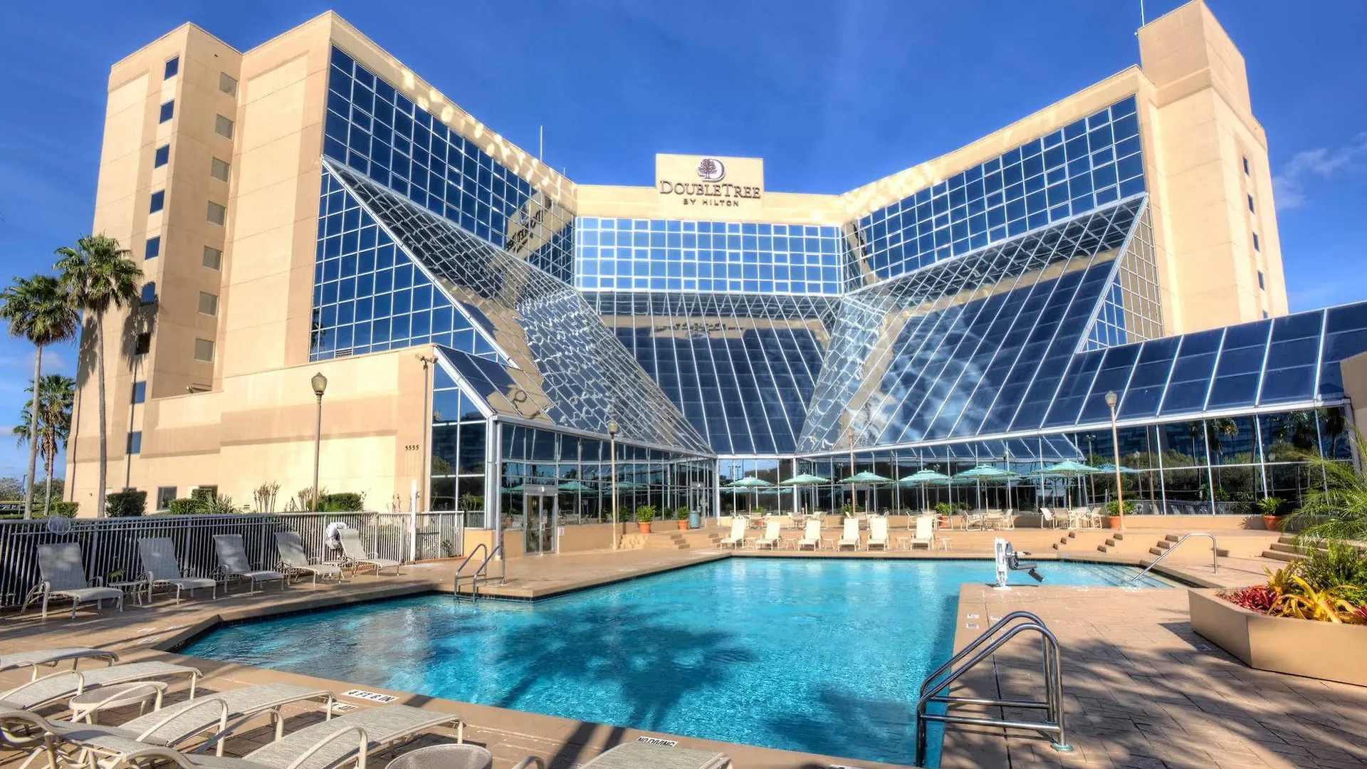 Doubletree By Hilton Orlando Airport Hotel